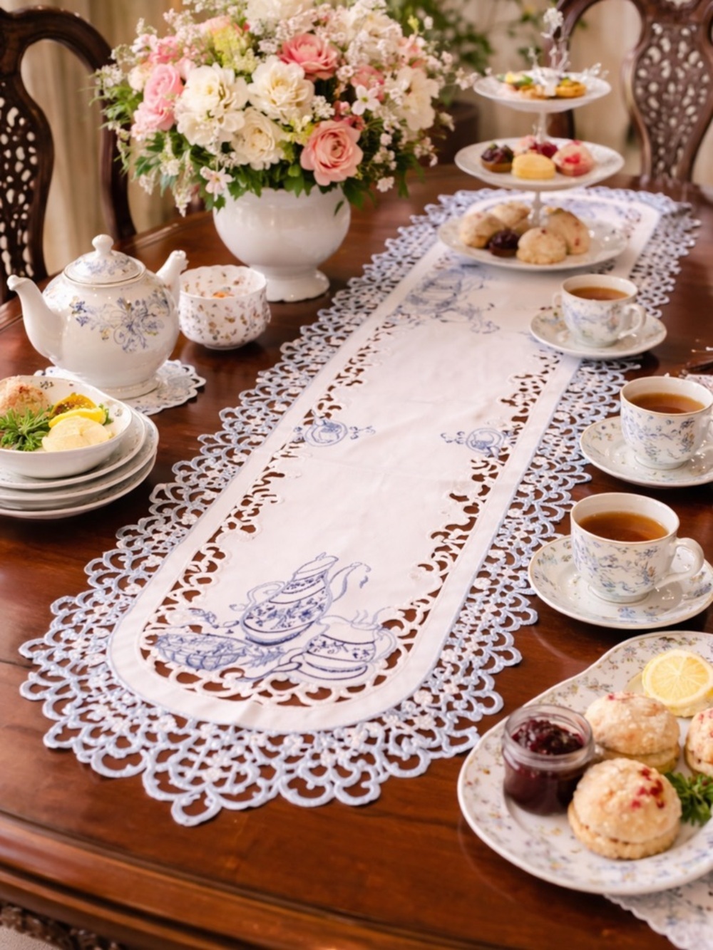 Vintage Lace Table Runner